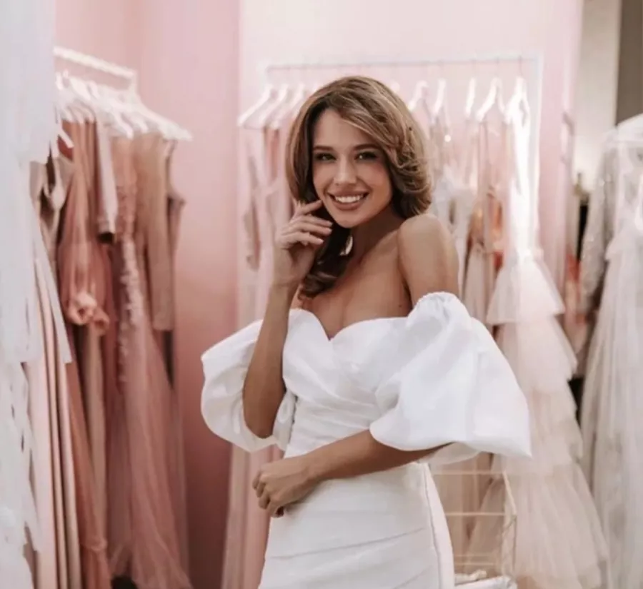 Аренда и продажа свадебных платьев Yes Dress в Санкт-Петербурге: Аренда платья, Вечернее платье, Свадебное платье , Свадебный салон , Для влюбленных, Невеста, Организация свадеб , Белое платье ,