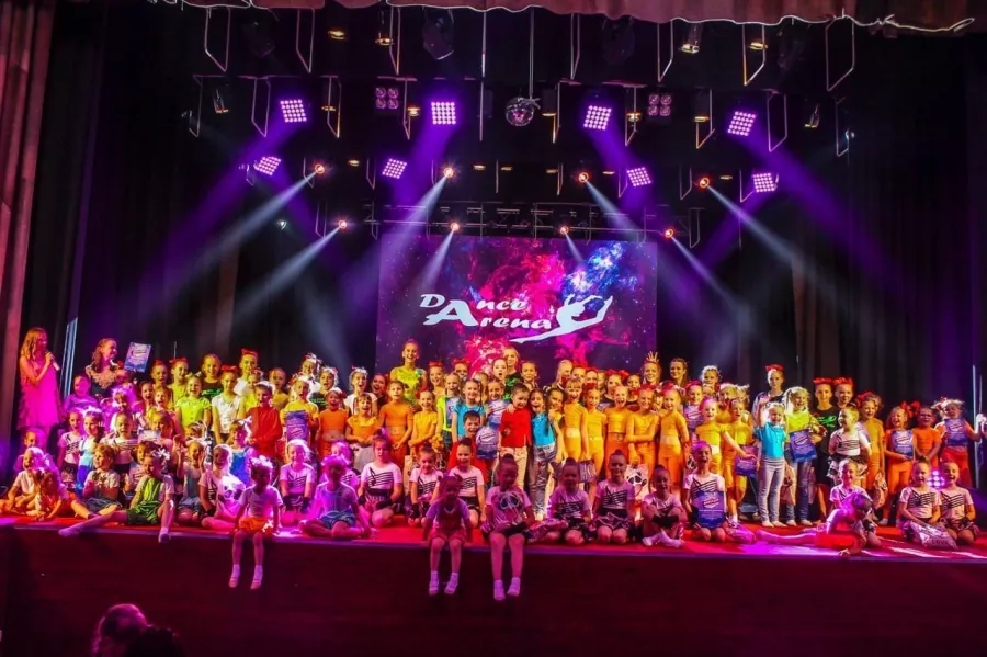 Танцевальный коллектив Dance Arena в Нижнем Новгороде: Танцы, Зал, Хореография, Школа танцев, Эстрадный танец, Растяжка,