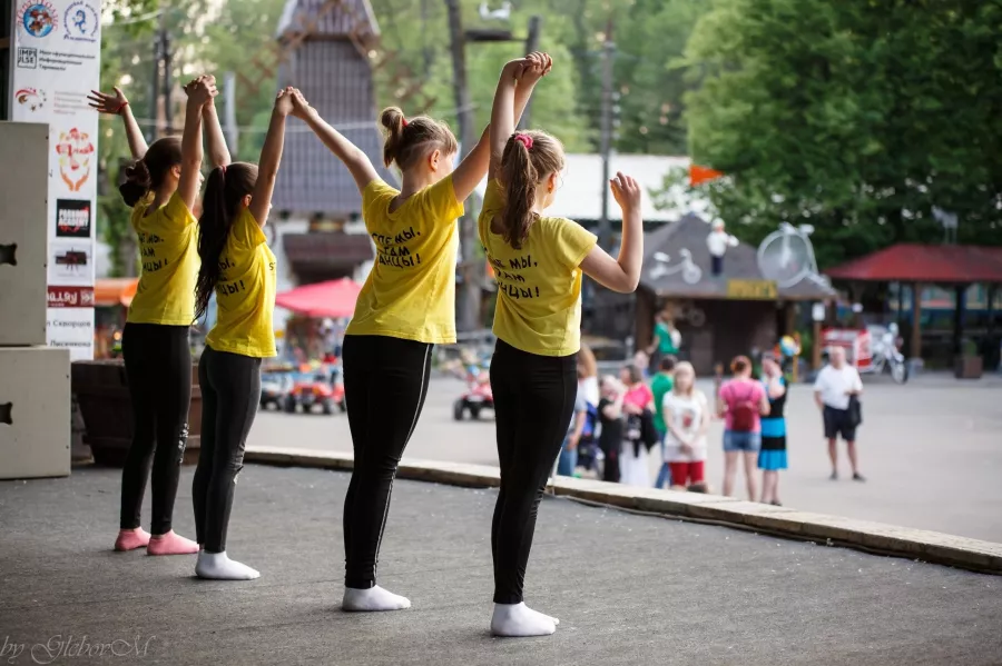 Школа танцев Stl-dance в Нижнем Новгороде: Танцы, Зал, Хореография, Школа танцев, Современная хореография, Растяжка,
