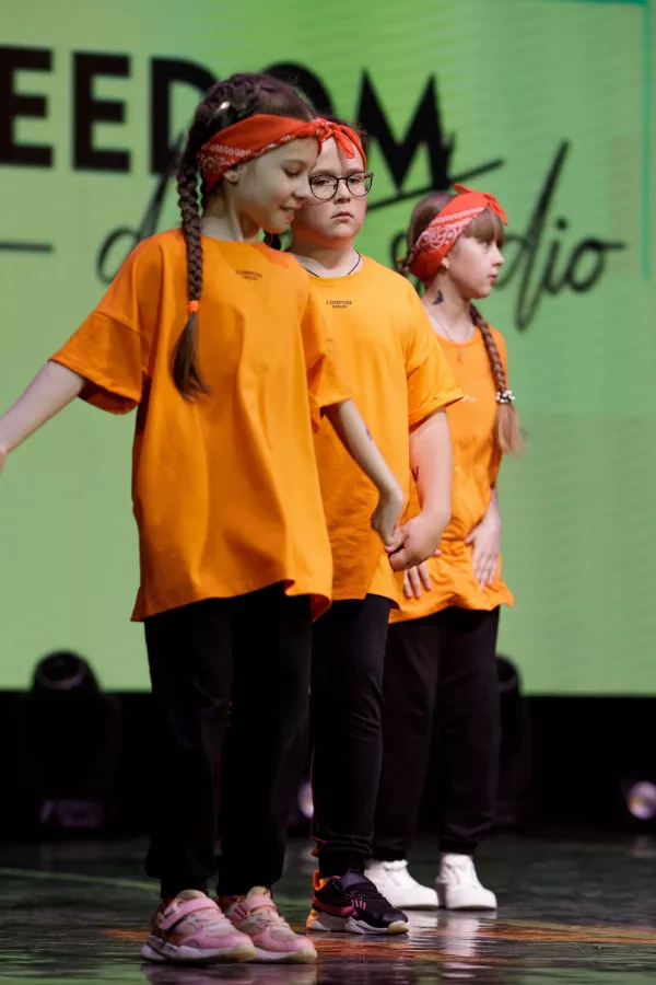 Школа танцев Freedomdance studio в Нижнем Новгороде: Танцы, Зал, Хореография, Школа танцев, Бачата, Растяжка,