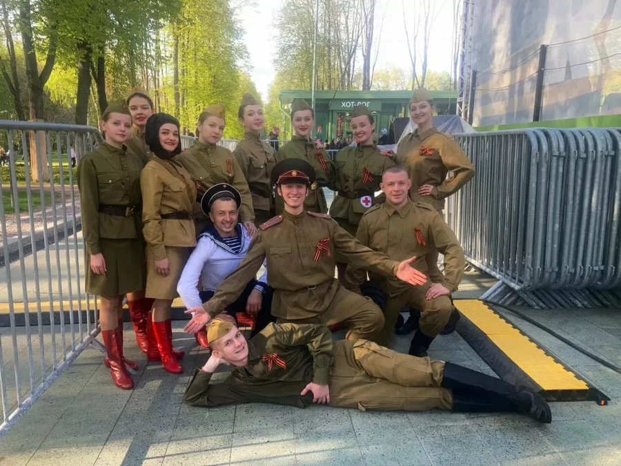 Театр танца Волжский Сувенир в Нижнем Новгороде: Танцы, Зал, Хореография, Школа танцев, Эстрадный танец, Растяжка,