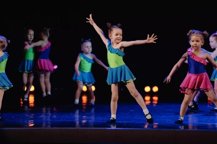 Студия Танца "BE FLEX"