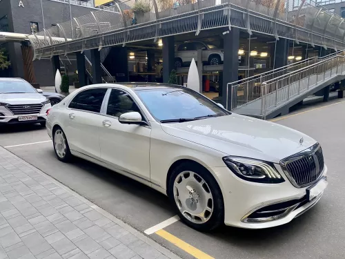 Аренда автомобилей с водителем в Санкт-Петербурге GregoryRent в Санкт-Петербурге