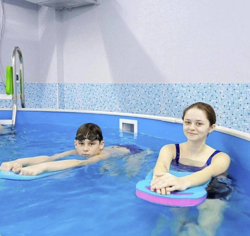 Аквацентр Морской Конёк в Новороссийске: Для детей, Крытый, Бассейн , Развиваться, Плавание , Аквааэробика,