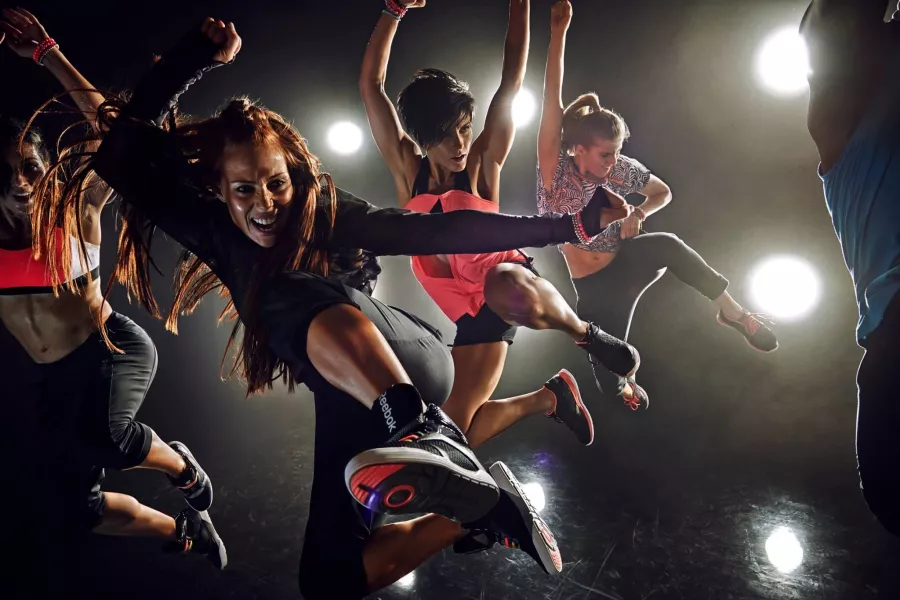 Танцевальная студия Движ в Нижнем Новгороде: Танцы, Зал, Хореография, Растяжка, Школа,