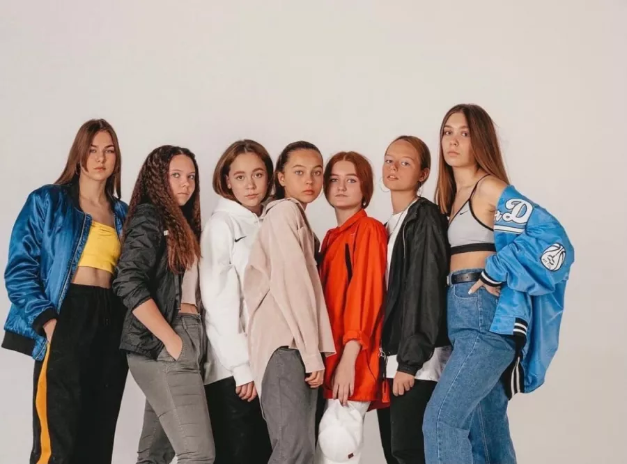 Танцевальный клуб Crazy Dream NN в Нижнем Новгороде: Танцы, Зал, Хореография, Растяжка, Хип-хоп, Школа,