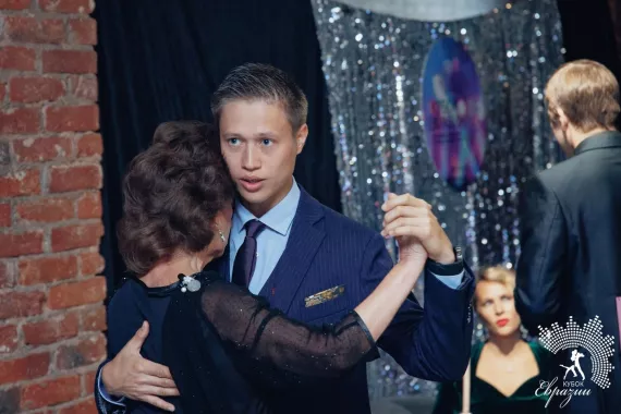Школа танцев "Viva tango"