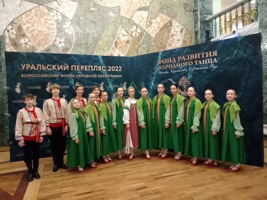 Хореографический ансамбль Солнечная радуга в Перми: Танцы, Зал, Хореография, Школа танцев, Эстрадный танец, Растяжка,