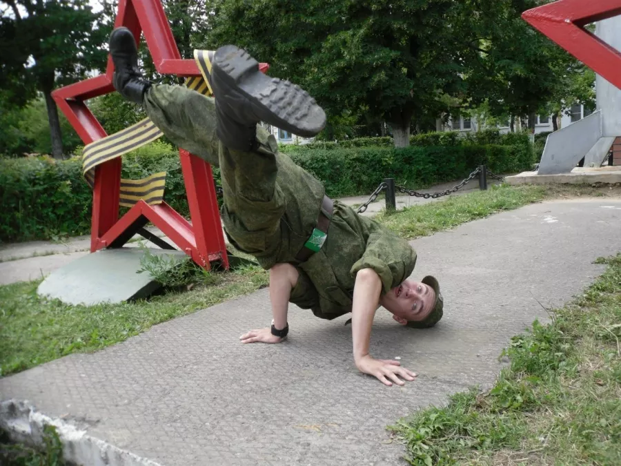 Школа танцев Неваляшка в Нижнем Новгороде: Танцы, Зал, Хореография, Растяжка, Школа,