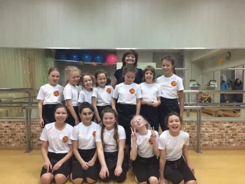 Школа танцев "Сувенир"