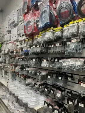 Строительный магазин "R-Store"