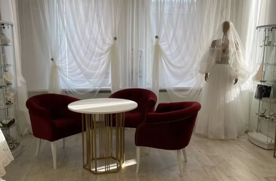 Свадебный салон Bride deco в Санкт-Петербурге: Свадебные украшения , Свадебные аксессуары , Свадебный салон , Бракосочетание , Аксессуары для свадеб , Свадебный макияж, Белое платье , Утро невесты , Для влюбленных,