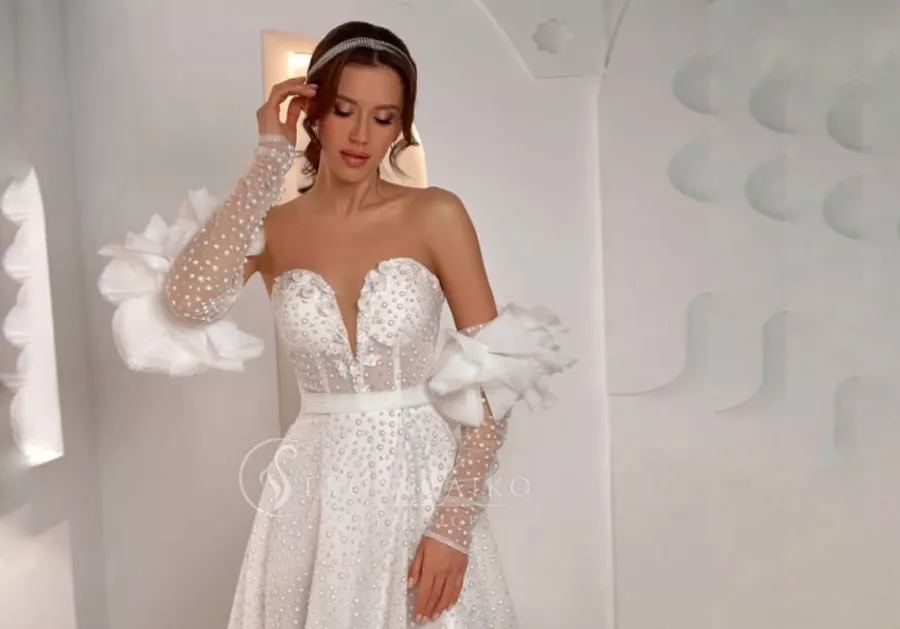 Свадебный салон Glamour в Санкт-Петербурге: Организация свадеб, Свадебный салон , Бракосочетание , Свадебное платье, Белое платье, Невеста ,