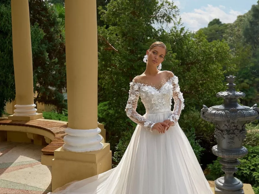 Свадебный салон Glamour в Санкт-Петербурге: Организация свадеб, Свадебный салон , Бракосочетание , Свадебное платье, Белое платье, Невеста ,