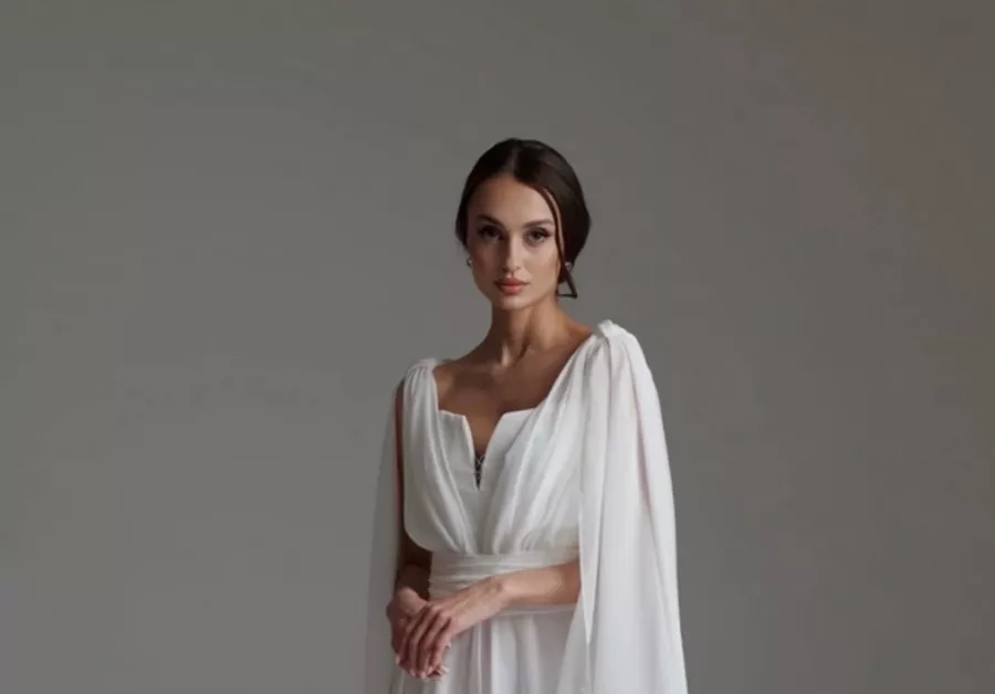 Свадебный салон Estrella wedding в Санкт-Петербурге: Свадебный салон, Свадебное платье, Фото невесты, Белое платье, Бракосочетание , Для влюбленных, Невеста,
