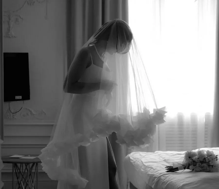 Свадебный салон Odetta wedding в Санкт-Петербурге: Свадебный салон , Бракосочетание , Для влюбленных, Невеста , Свадебное платье , Белое платье , Аксессуары для свадьбы,