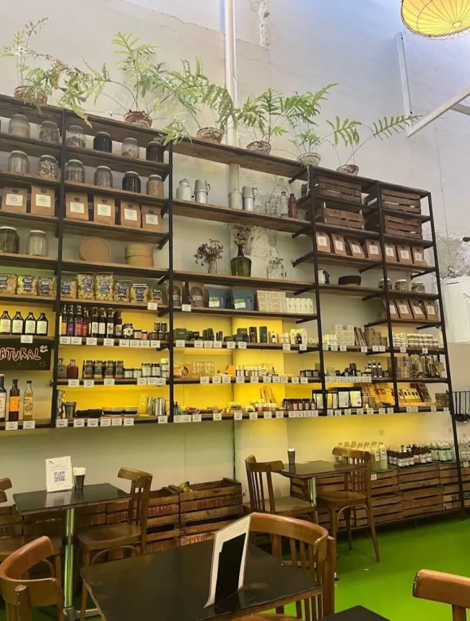 Ресторан Fifi Almacén в Буэнос-Айрес (Аргентина): Еда, Ресторан, Вино,