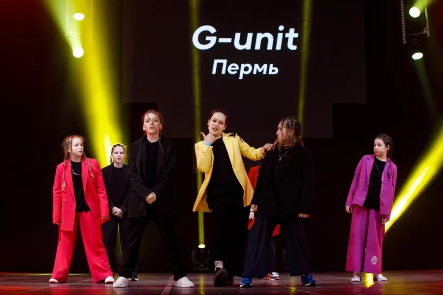 Школа танца Gangsta Unit в Перми: Танцы, Зал, Хореография, Школа танцев, Растяжка, Хип-хоп,