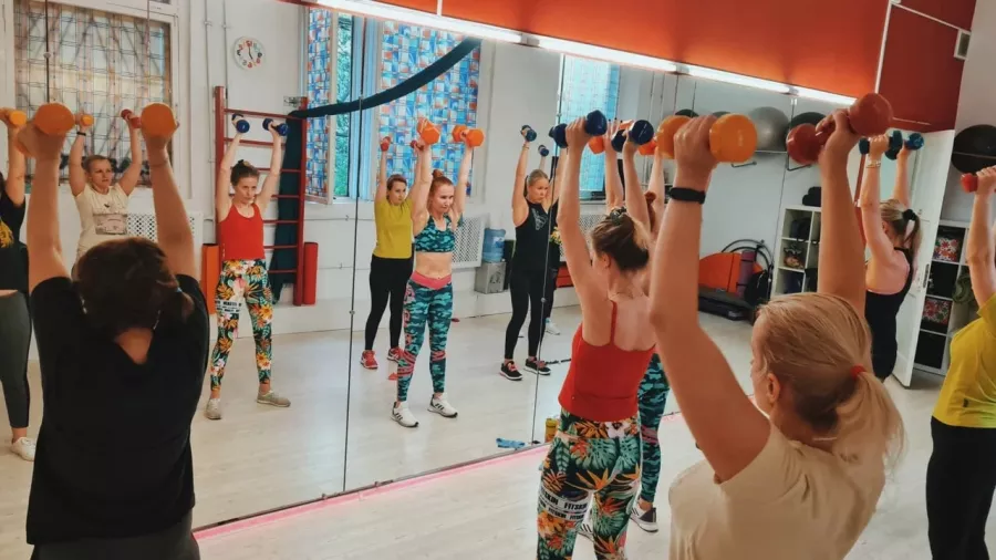 Студия VereVka в Калининграде: Танцы, Зал, Хореография, Школа танцев, Pole Dance, Растяжка,