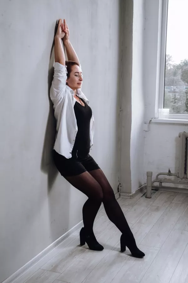 Студия танца Baltic Dance в Калининграде: Взрослым, Танцы, Зал, Хореография, Растяжка, Школа,