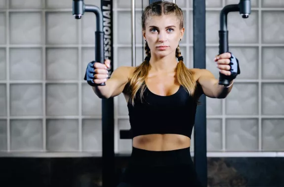 ​Фитнес-центр "Av Fitness"
