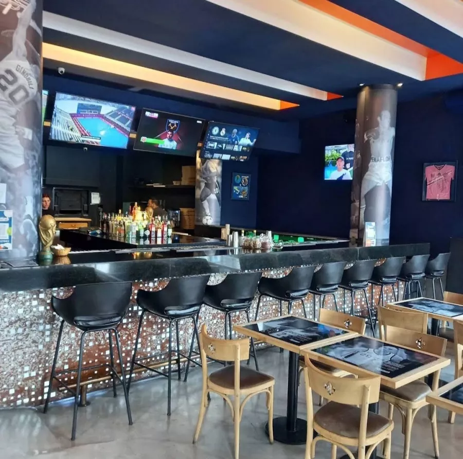 Спорт-бар Triumph в Буэнос-Айрес (Аргентина): Хобби, Бар, Пиво,