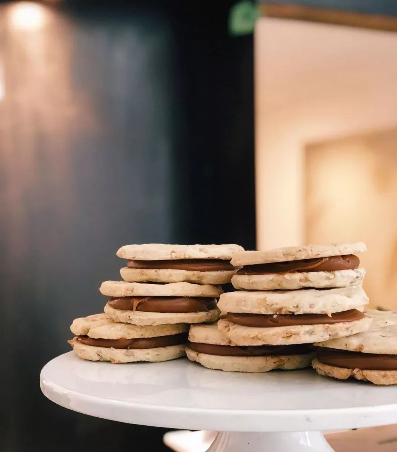 Кафе Flavor в Буэнос-Айрес (Аргентина): Еда, Кафе, Кофе, Десерты, Выпечка,