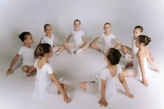 Студия балета «Коппелия»