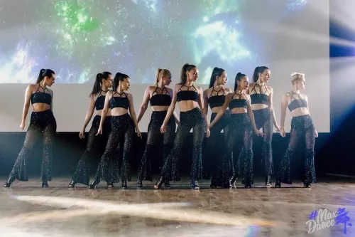 Школа танцев MaxDance  в  Екатеринбурге