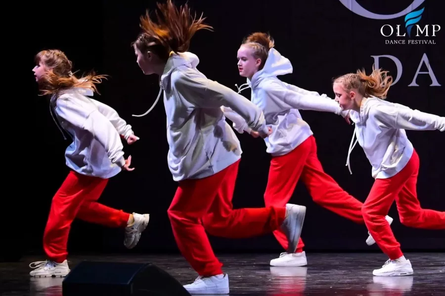 Школа танца Dance BEAT в Перми: Танцы, Зал, Хореография, Растяжка, Хип-хоп, Школа,