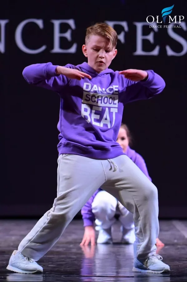 Школа танца Dance BEAT в Перми: Танцы, Зал, Хореография, Растяжка, Хип-хоп, Школа,