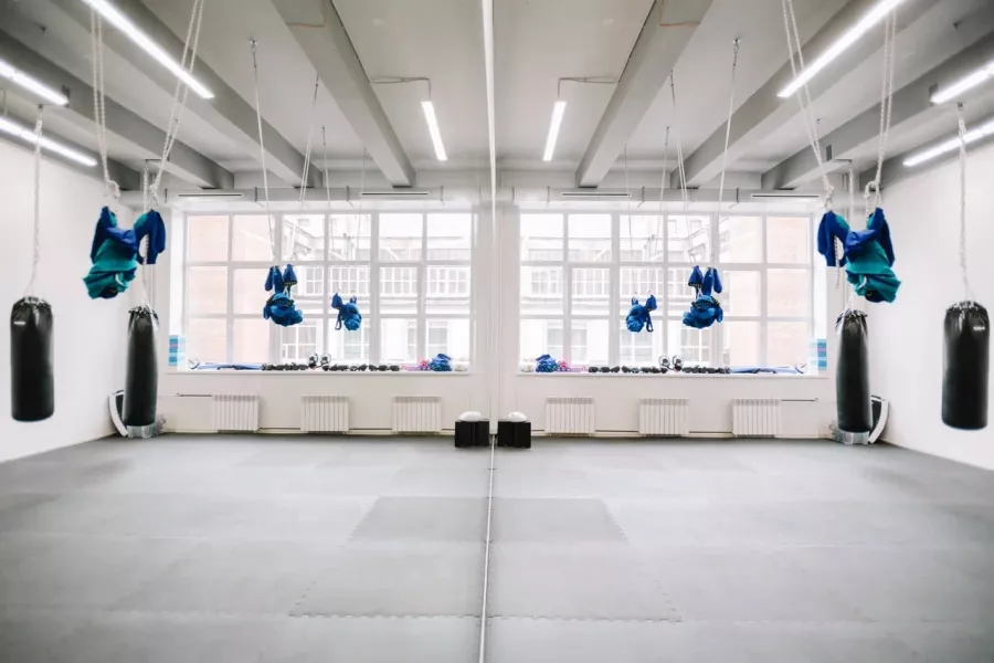 Студия танца Sky Pole в Екатеринбурге: Танцы, Зал, Хореография, Растяжка, Школа,