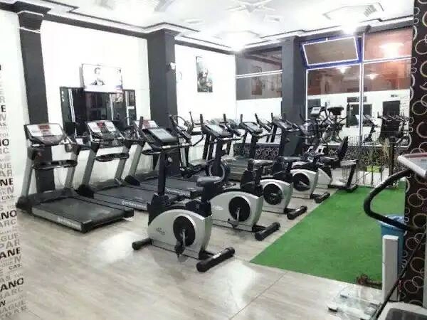 Фитнес клуб FitLine в Грозном: Боевые исскуства, Тренажерный зал, Тренировка, Спортзал, Фитнес, Бокс, Зал, Персональный тренер,