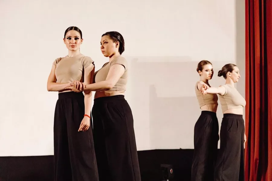 Школа танцев Promodance в Екатеринбурге: Танцы, Зал, Хореография, Растяжка, Школа,