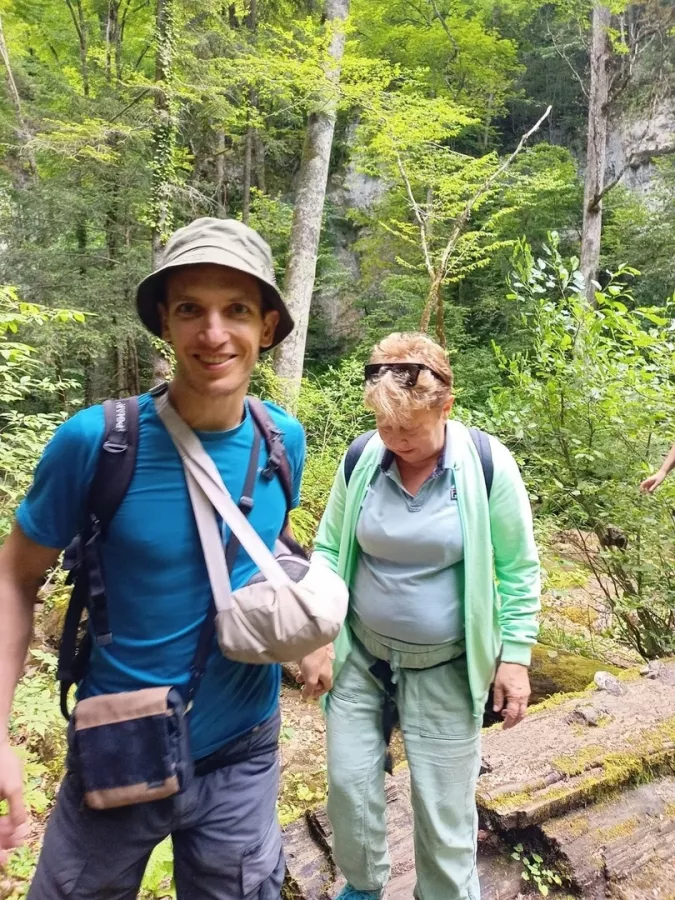 Центр Йоги Живи Легко в Майкопе: Чай, Йога, Танцы, Массаж, Пилатес, Медицина,