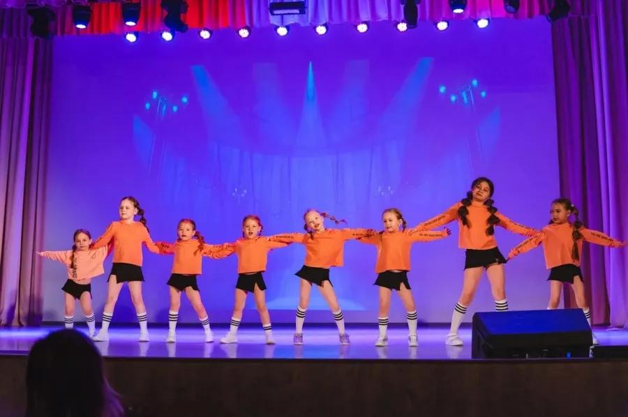 Детская танцевальная студия Танцы улиц в Перми: Танцы, Зал, Хореография, Растяжка, Хип-хоп, Школа,