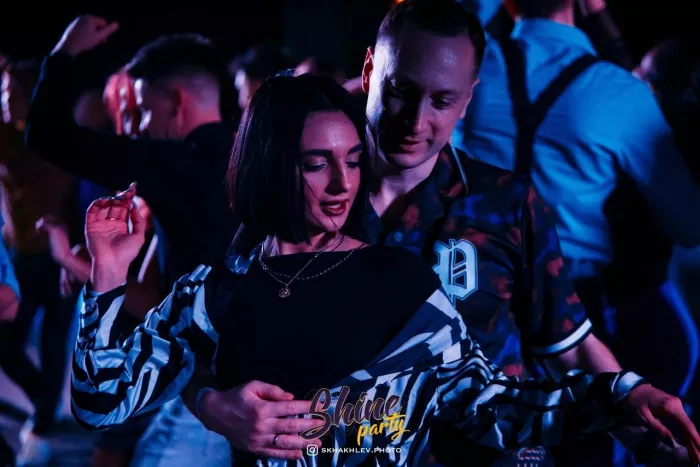 Школа танцев "Басикомба"