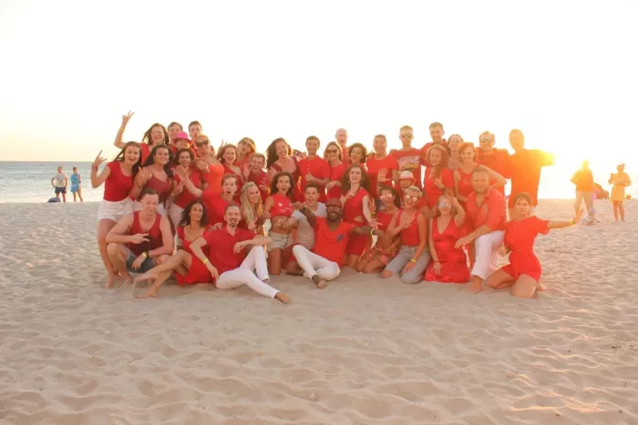 Школа танцев "Басикомба"