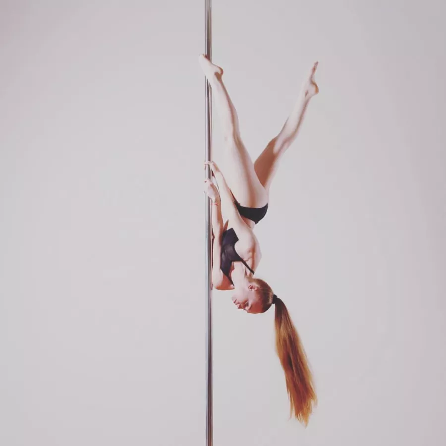 Студия танца Pole art в Екатеринбурге: Танцы, Зал, Хореография, Школа танцев, Pole Dance, Растяжка,
