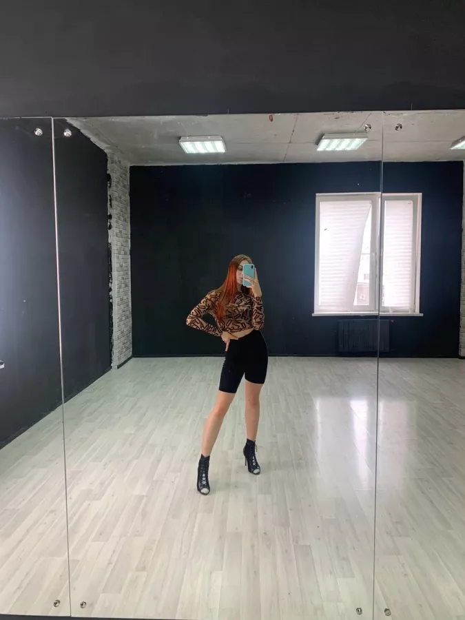 Студия танцев Jumping Cats в Екатеринбурге: Танцы, Зал, Хореография, Школа танцев, Танцор, Растяжка,
