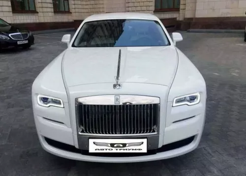 Аренда авто на свадьбу АвтоТриумф  в  Москве