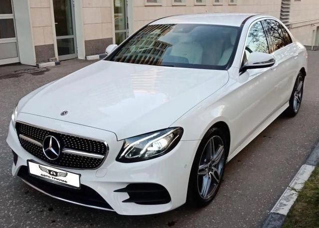 Аренда авто на свадьбу АвтоТриумф в Москве: Прокат , Автолюбителям, Для влюбленных, Водитель , Бизнес класс , Аренда,