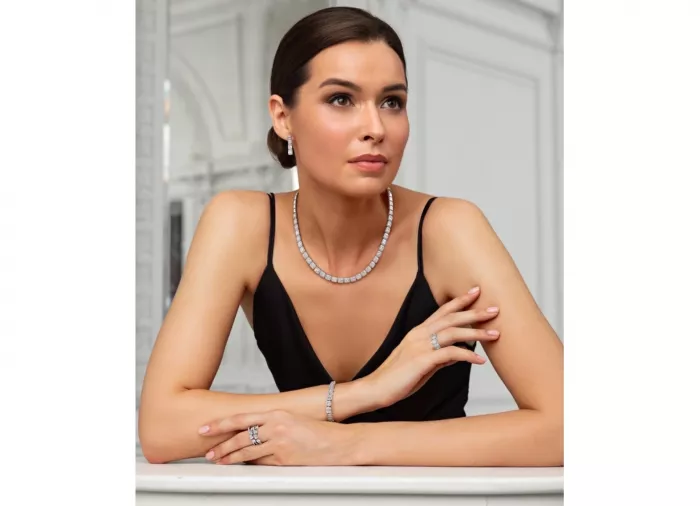 Ювелирный магазин «MIUZ Diamonds»