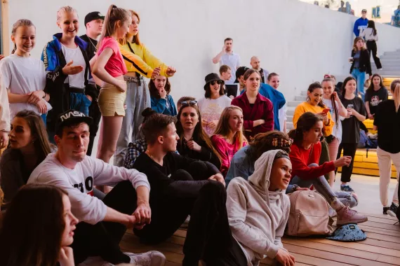 Школа танцев "Global Dance University" на Серова