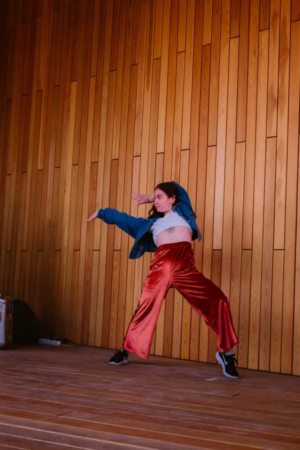 Школа танцев Global Dance University на Стахановской в Екатеринбурге: Танцы, Зал, Хореография, Школа танцев, Растяжка, Хип-хоп,