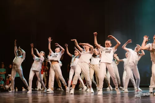 Школа танцев Global Dance University на Краснолесья в Екатеринбурге