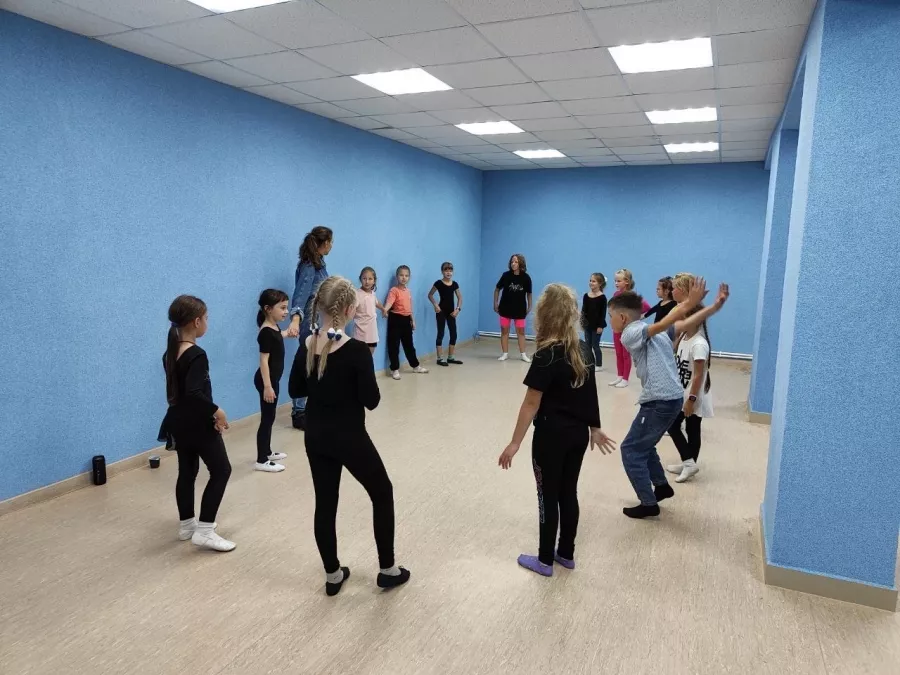 Школа танцев My Dance Online на Гагарина в Екатеринбурге: Танцы, Зал, Хореография, Школа танцев, Балет, Растяжка,