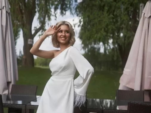 Студия вечерних и свадебных платьев "Lipsi Studio"