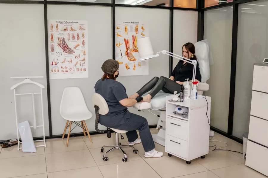 Салон красоты Molly beauty bar в Чите: Депиляция, Маникюр, Педикюр, Укладка, Макияж, Красота,