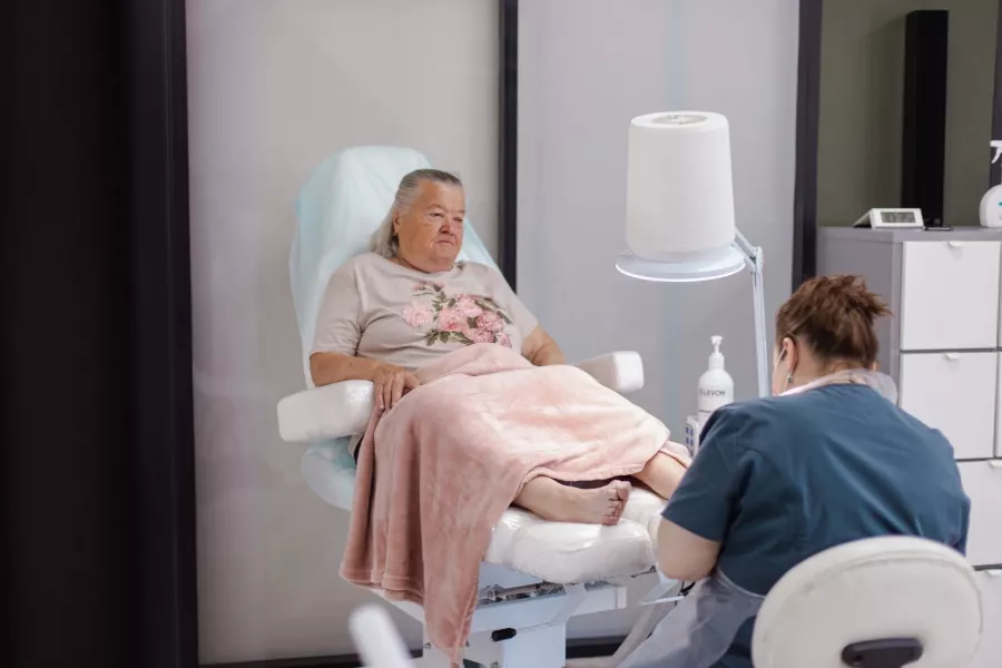 Салон красоты Molly beauty bar в Чите: Депиляция, Маникюр, Педикюр, Укладка, Макияж, Красота,